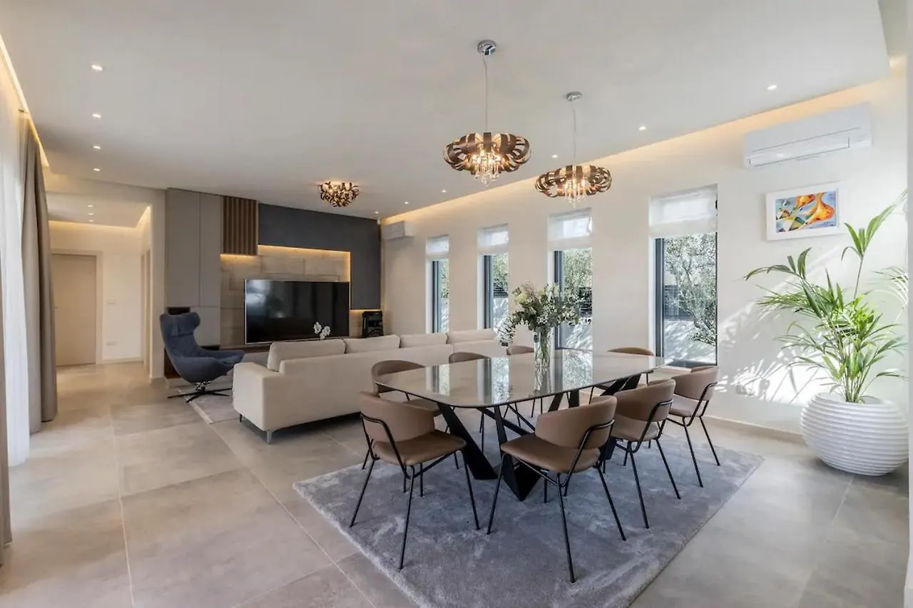 Villa Maglica Exclusive Residence Kastela