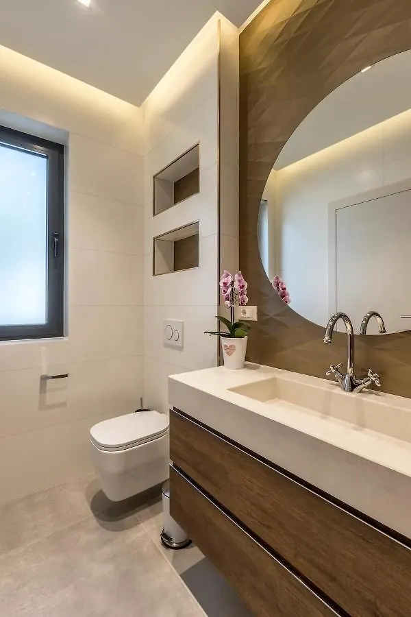 Villa Maglica Exclusive Residence Kastela