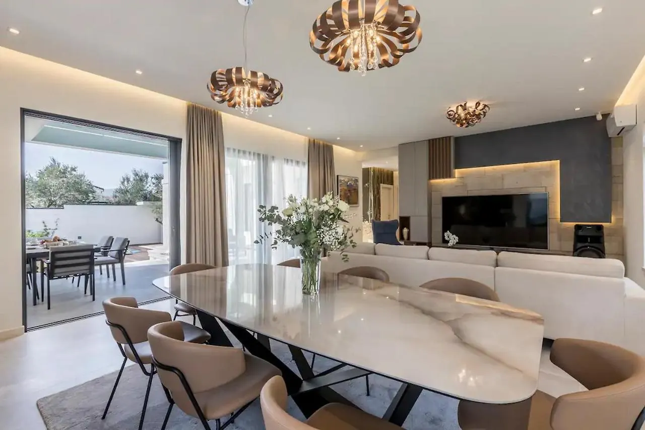 Maglica Exclusive Residence Kastela 0*,  Croatia